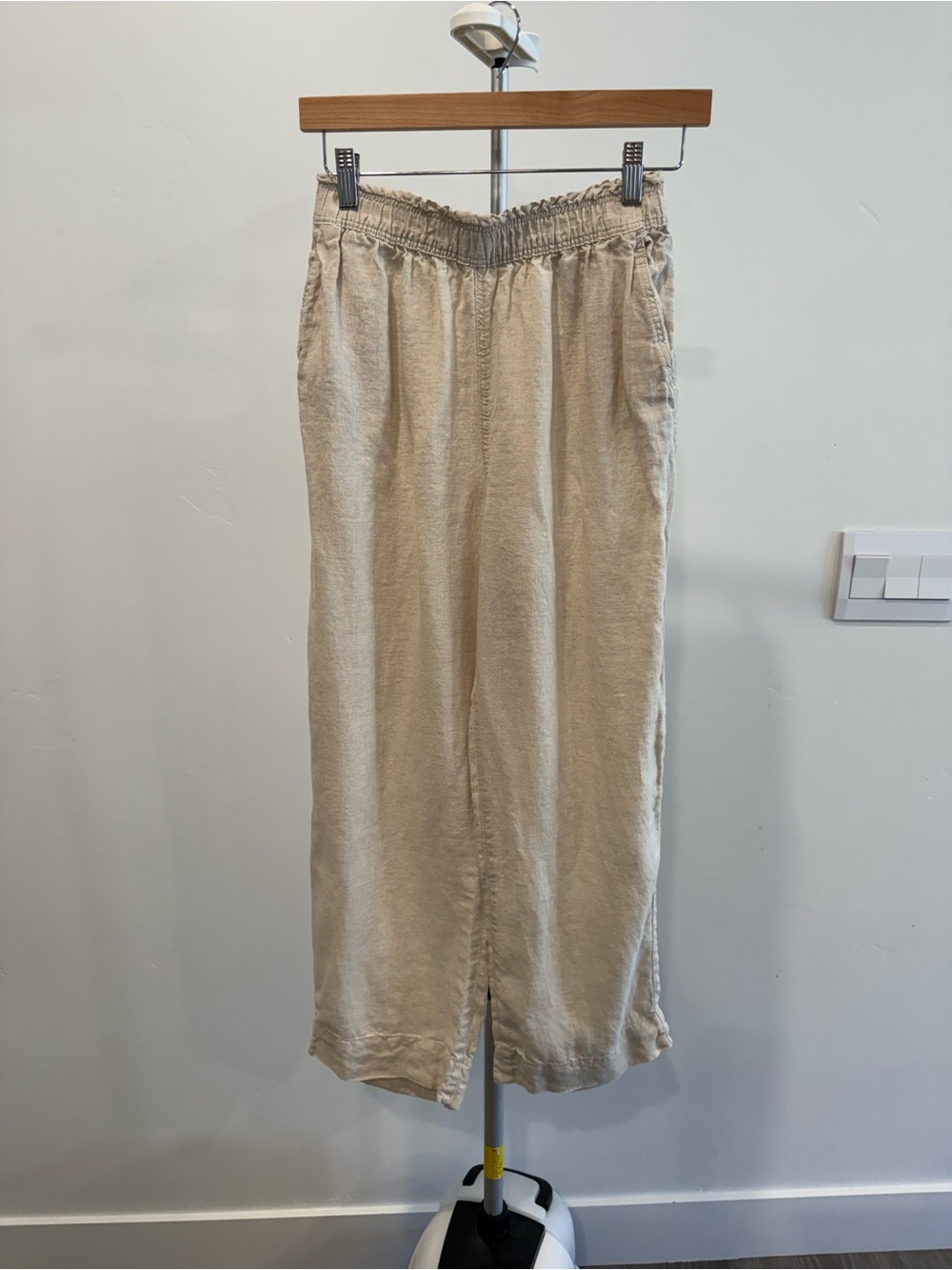 H&M Tan Elastic-Waist Linen Blend Pants